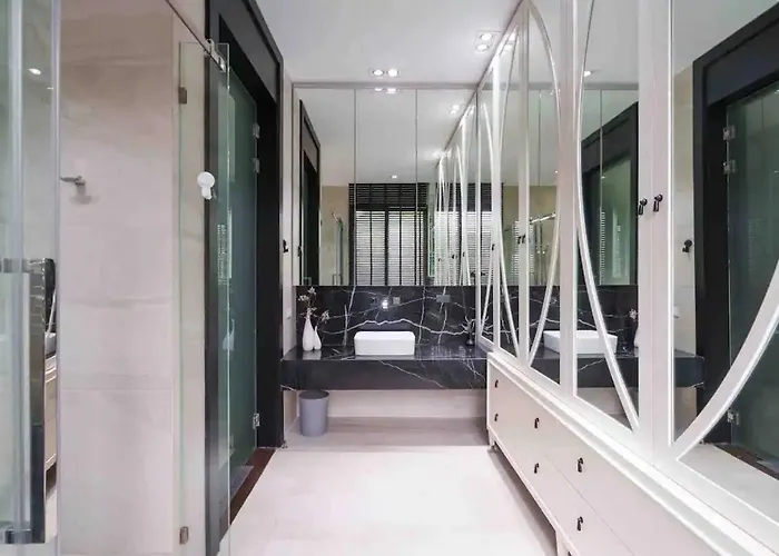 Luxury Modern Pool Jacuzzi 5br Thonglor